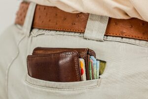 Read more about the article Adverse Debt Levels Blight UK Consumers Personal Finances
