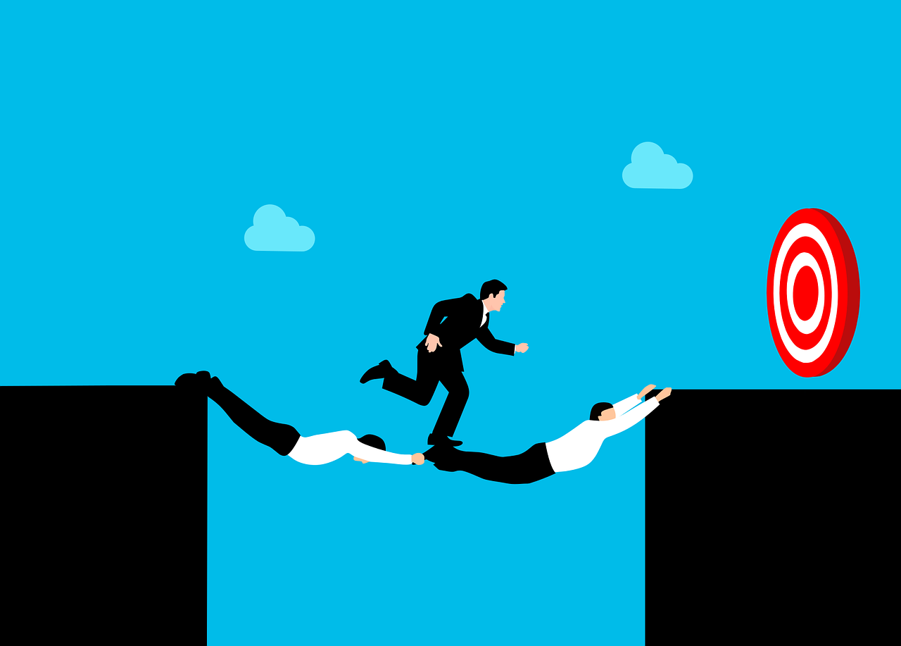 You are currently viewing Bridging the Gap through Bridging Loans