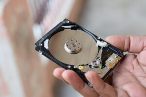 Read more about the article Clean the Hard Drive Before Dumping Your PC