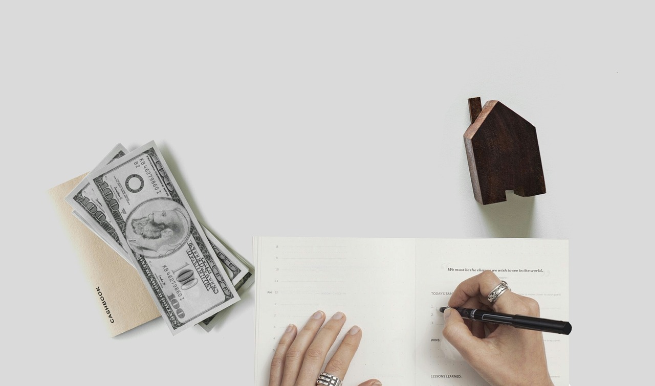 You are currently viewing Easily Missed Tax Deductions that Every Realtor and Entrepreneur Should Know