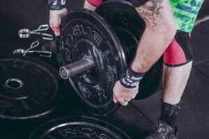 Read more about the article Establish Credit and Join a Health Club