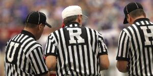 Read more about the article Gaining Commitment Or Compliance From Your Team? Some guidelines for team decision making