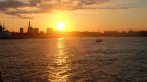 Read more about the article Getting in the Door How I got my first Recruiting Job in Boston